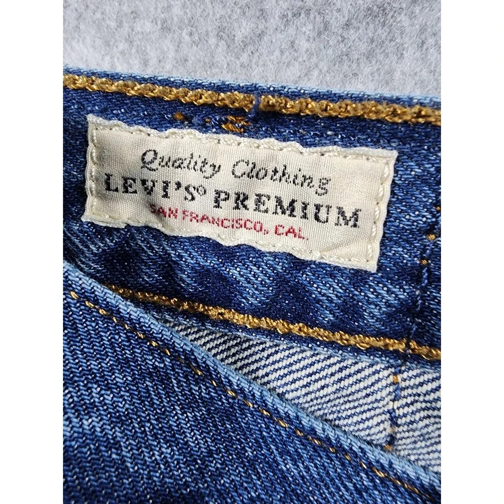 Levis Men's 501 Skinny Denim Jeans, 32x32, Button Fly, Medium Wash